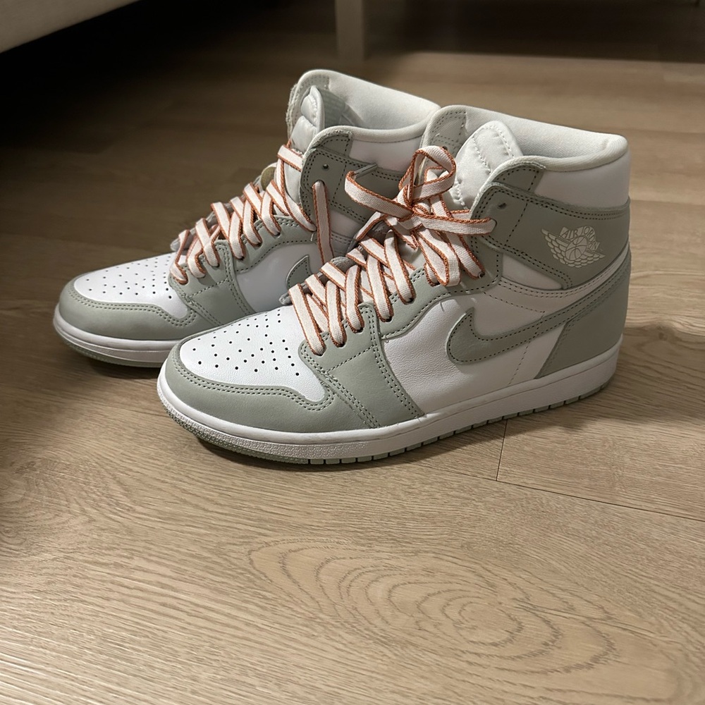 Nike Air Jordan 1 Retro High